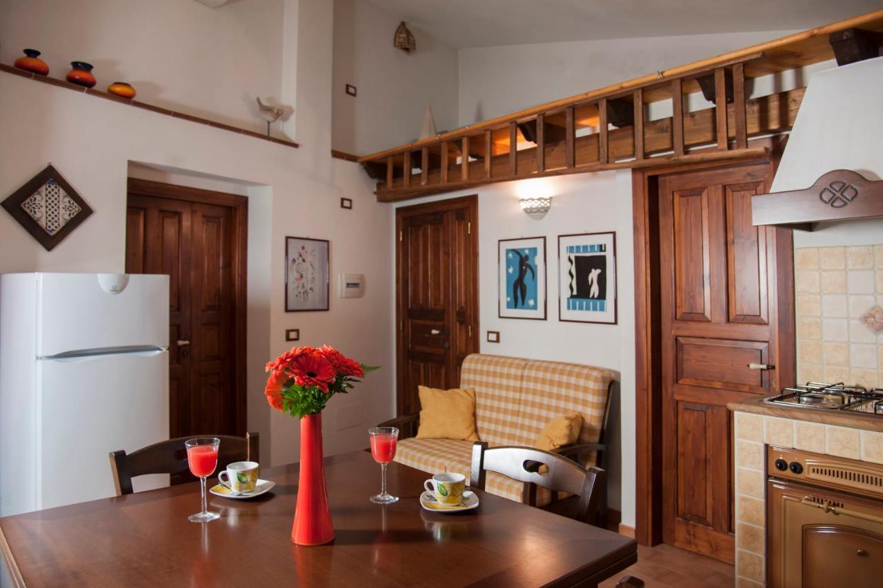Mirose'S Holiday Home Castelbuono  Extérieur photo
